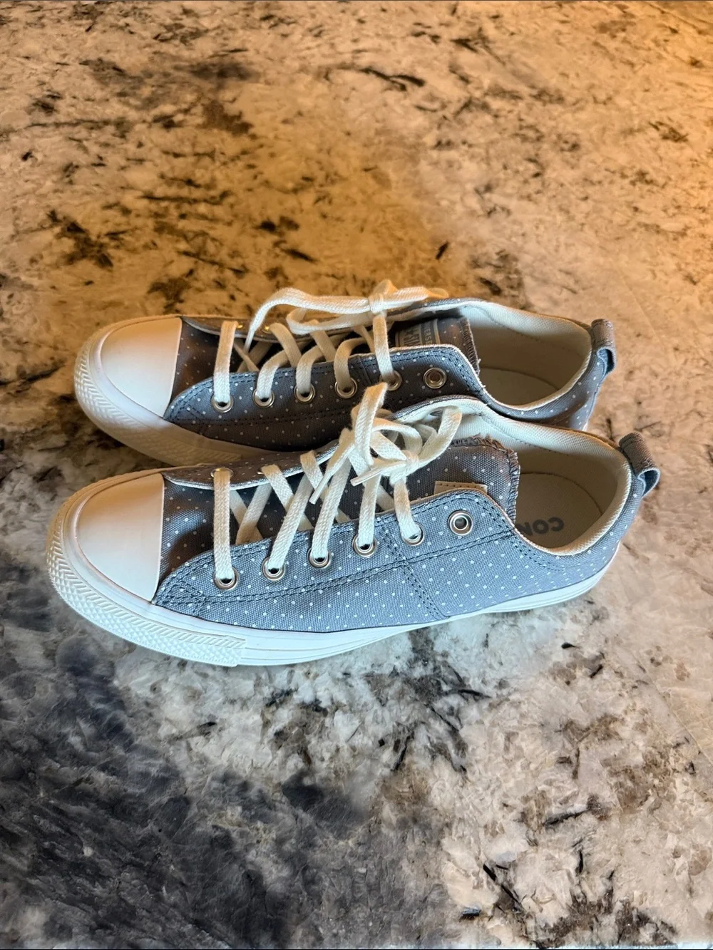 Converse Women’s Low Top Sneakers in Blue with White Polka Dots - Picture 2 of 5